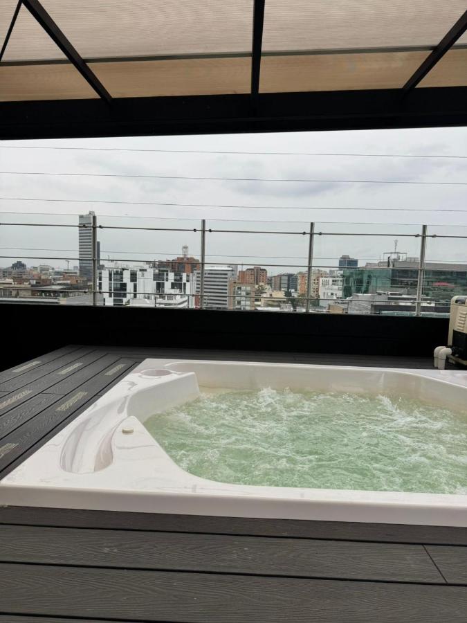 Apto con Balcón Terraza con Vista, Jacuzzi y Confort en Chico