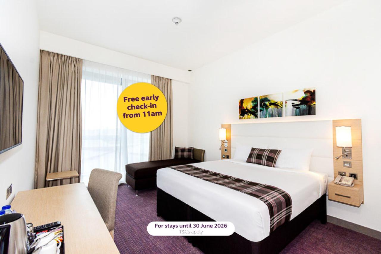 Premier Inn Dubai Dragon Mart