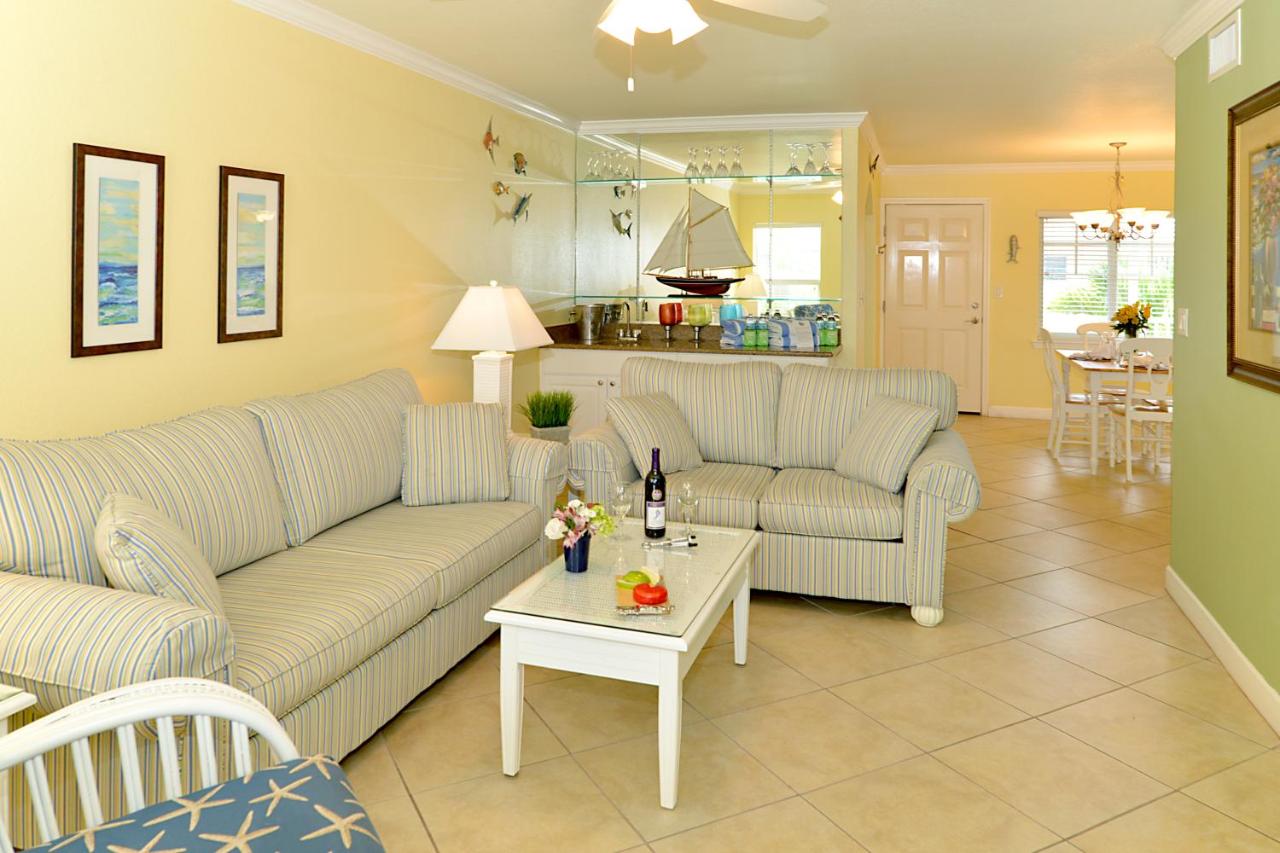 Barefoot Beach Resort — photo 19