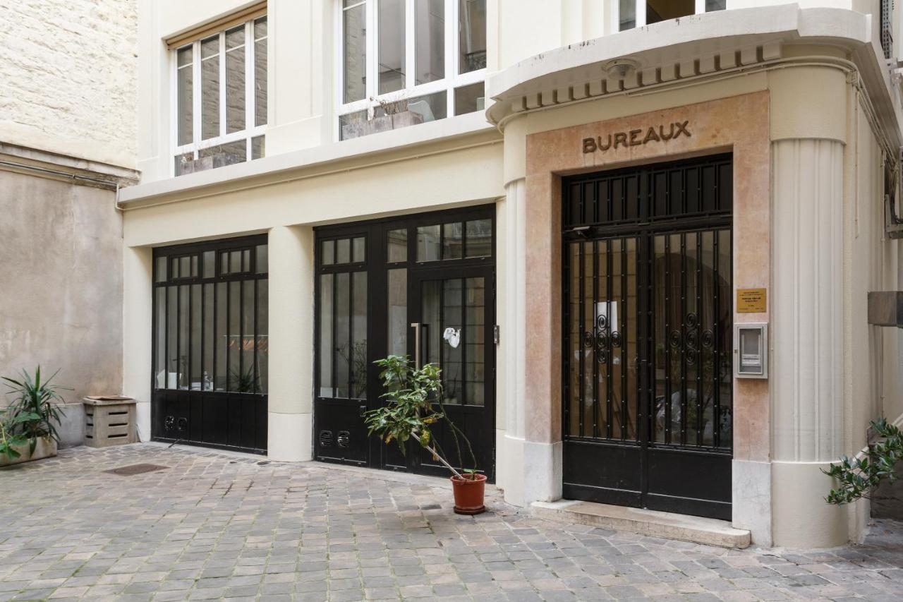 Habitat Parisien - 2 BR-2BA - Champs Elysees II - 5