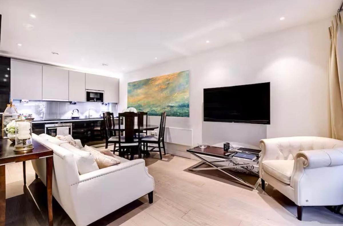 Luxury Chelsea Apartment, Central London
