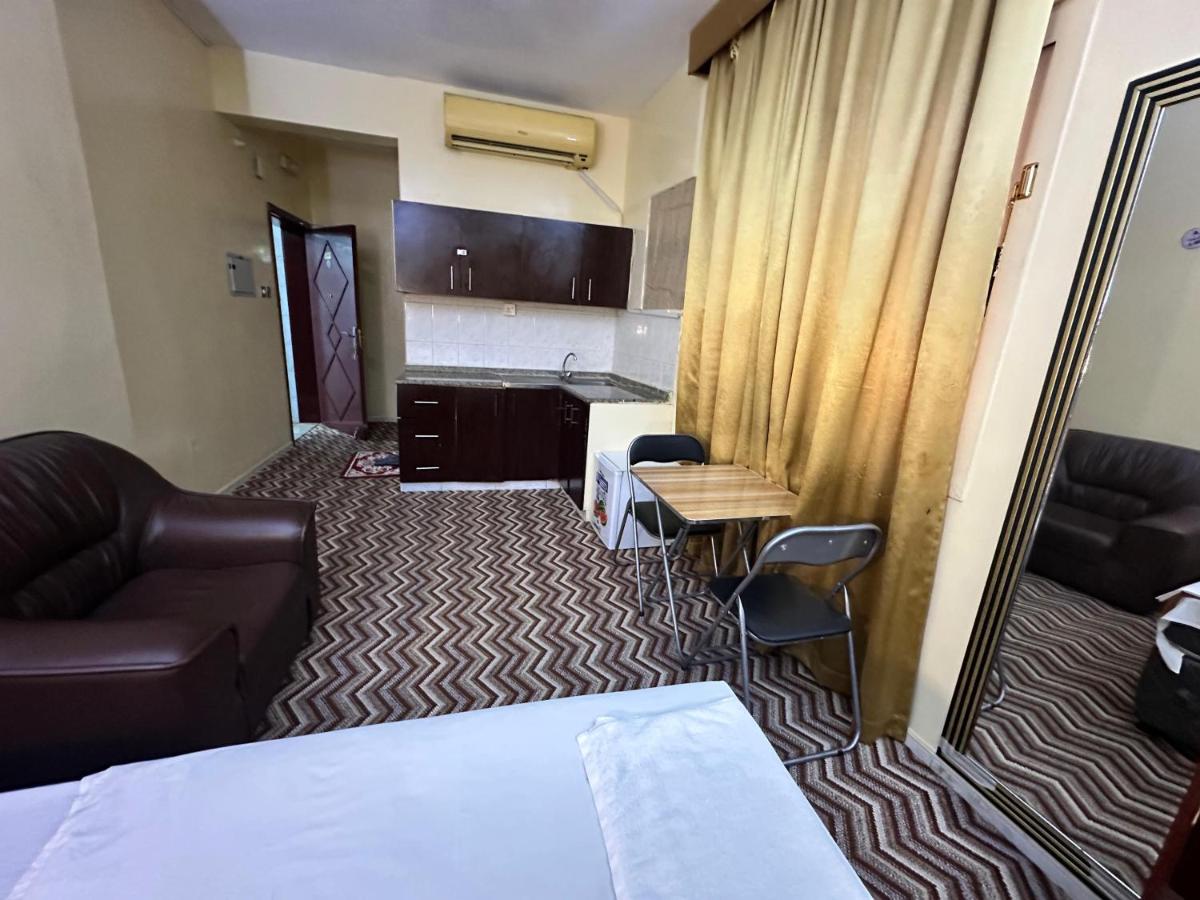 Eagle Hotel Apartment - 4