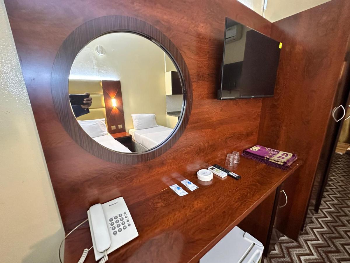 Eagle Hotel Apartment - 5