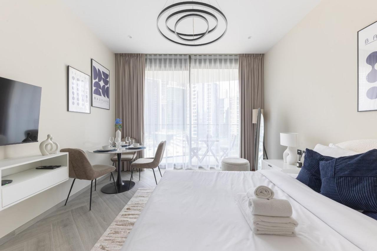 Low 7 floor! I Cozy Studio with Balcony - 2