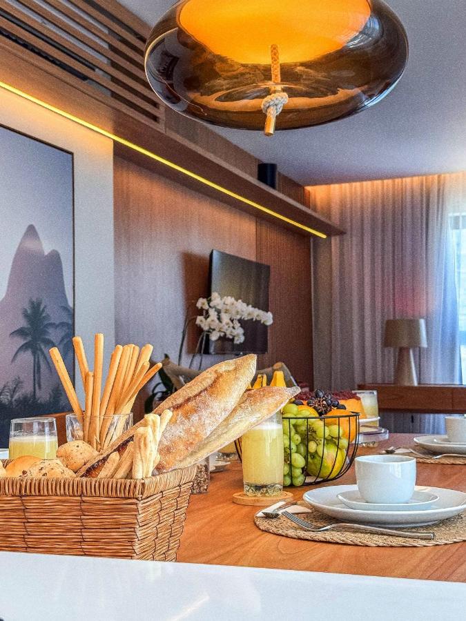 (B) Luxury Arpoador, Copacabana and Ipanema - 2