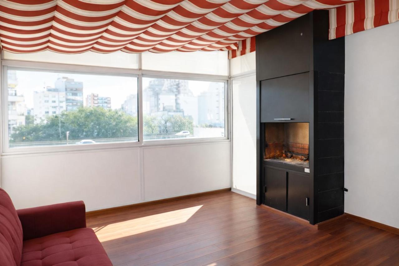 Luminoso 4 ambientes, terraza con parrilla - Zona Céntrica Htal Garrahan