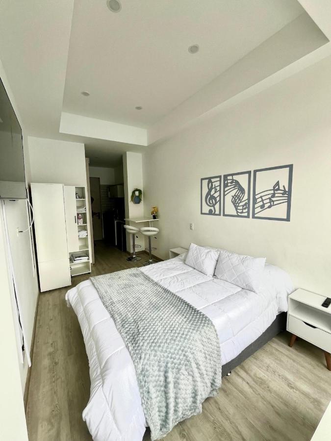 Beautiful Apartment in North Bogotá, Clinica Blue