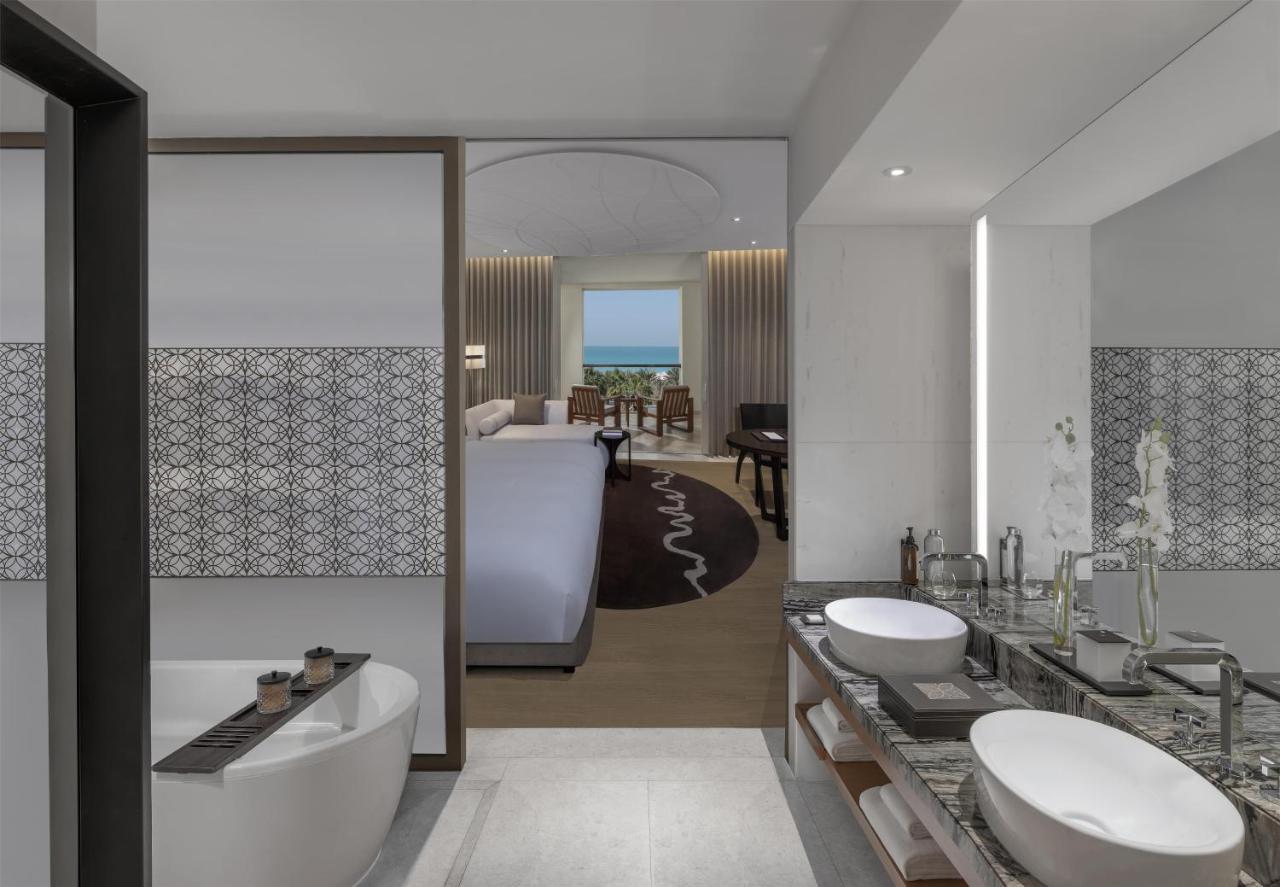 Park Hyatt Abu Dhabi Hotel and Villas - 3