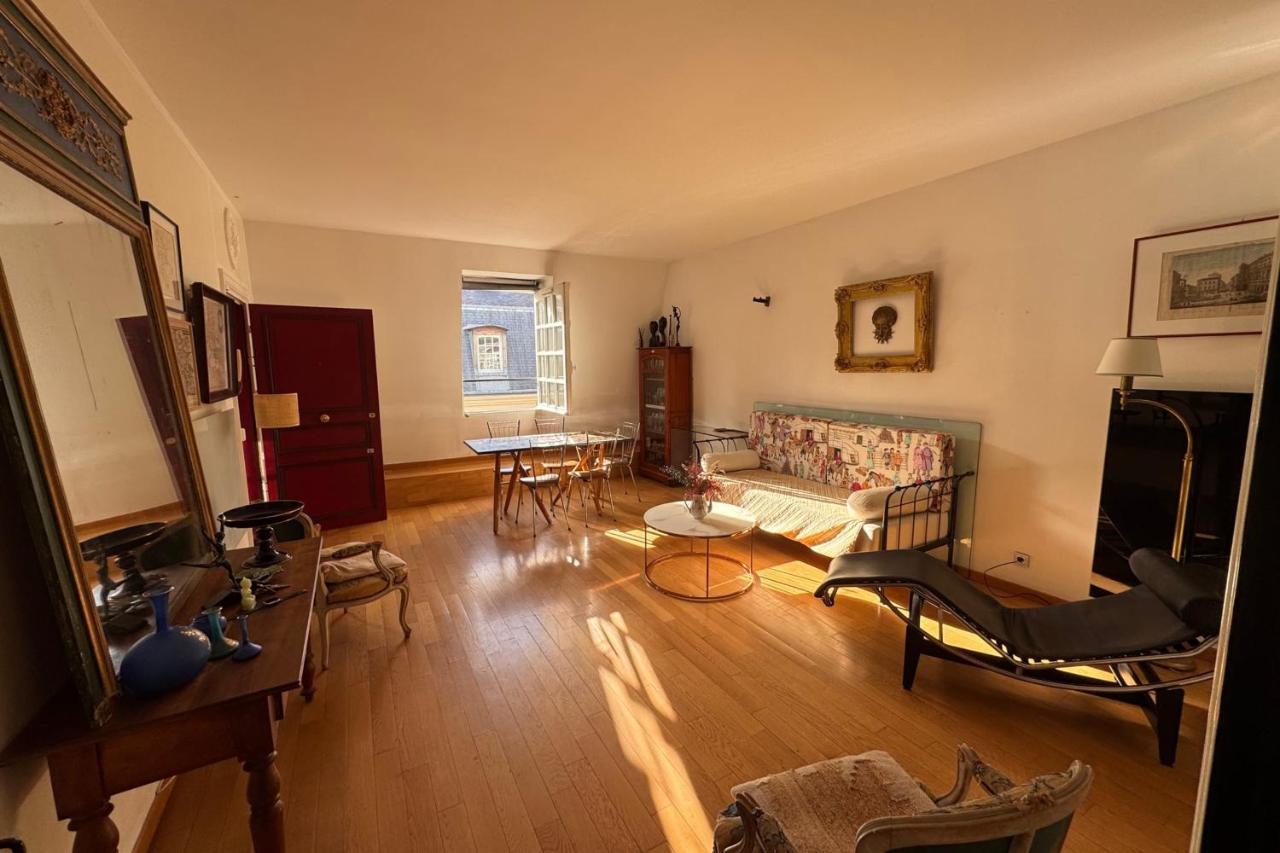 Spacious cocoon in the Marais - 2