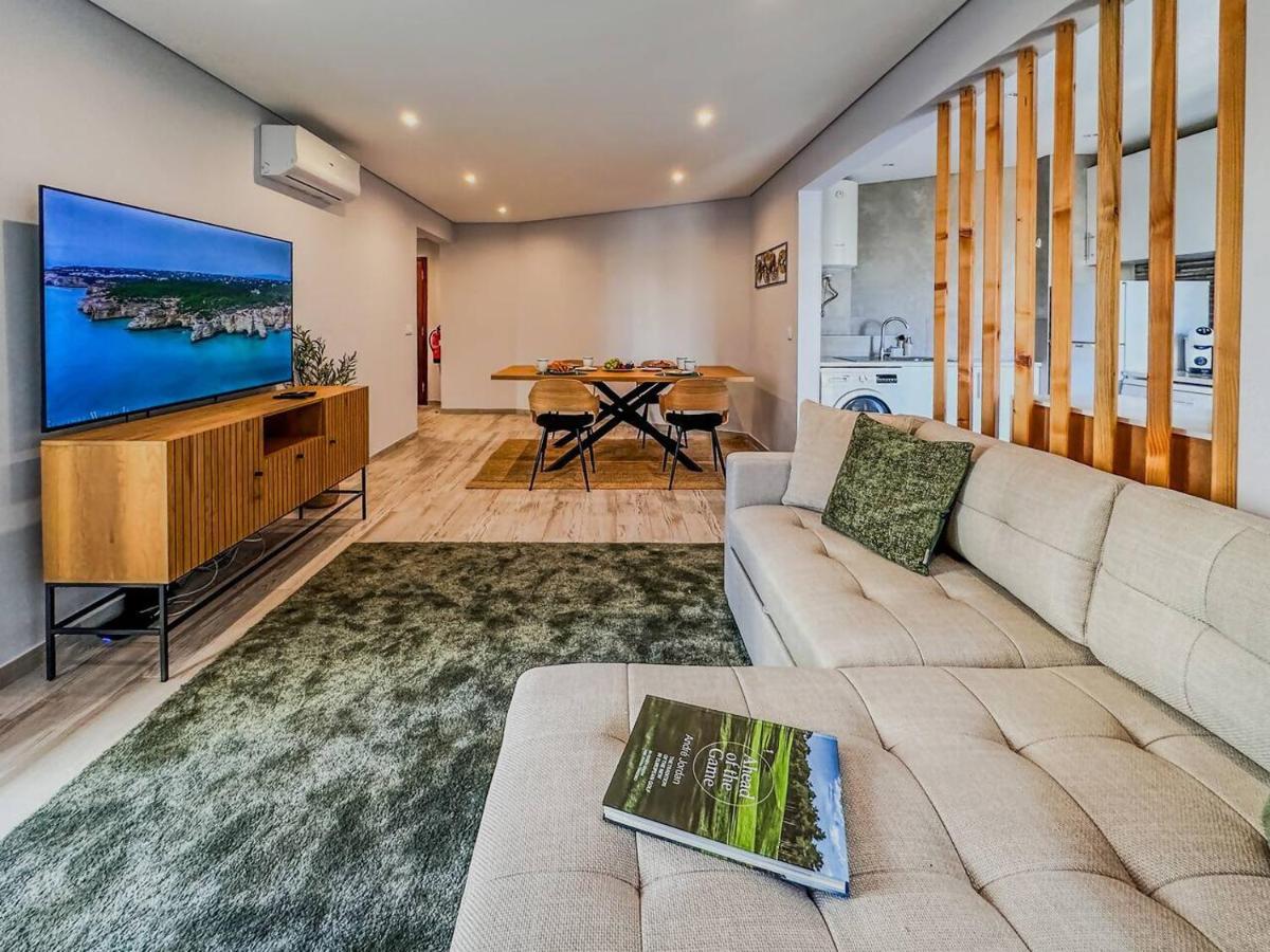 T2 Vista Mar - AC WIFI com 2 Casas de Banho - 2