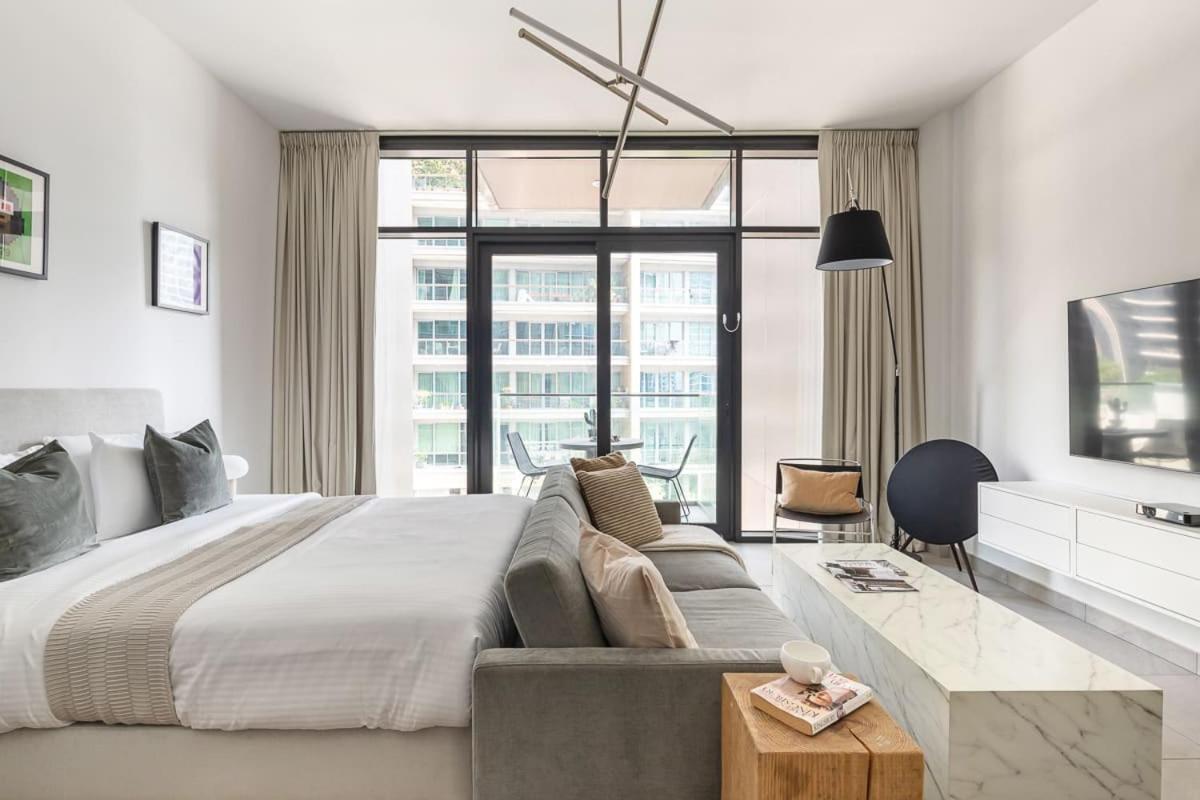 Frank Porter - DT1 Tower