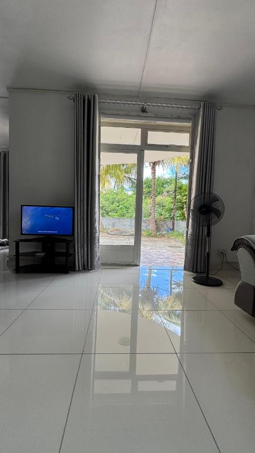 Private Apartment 3 Rooms 4 beds - 4