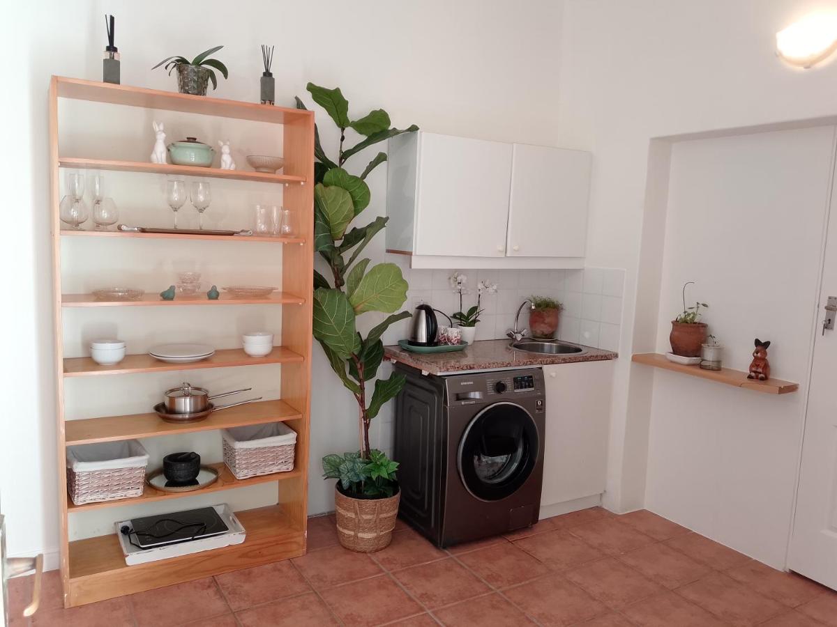 Private garden cottage in Wynberg with separate entrance, secure parking, and easy access to Main Road, shops, and restaurants - 4