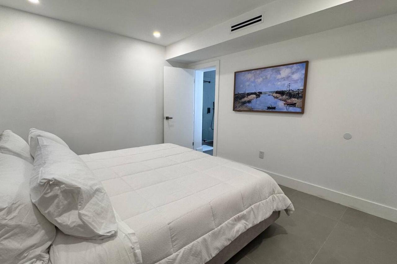 Villa Oasis Modern Home Near Downtown & Brickell - 2