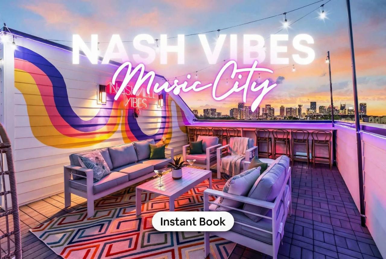 Game Room & Rooftop Deck at Downtown Nashville