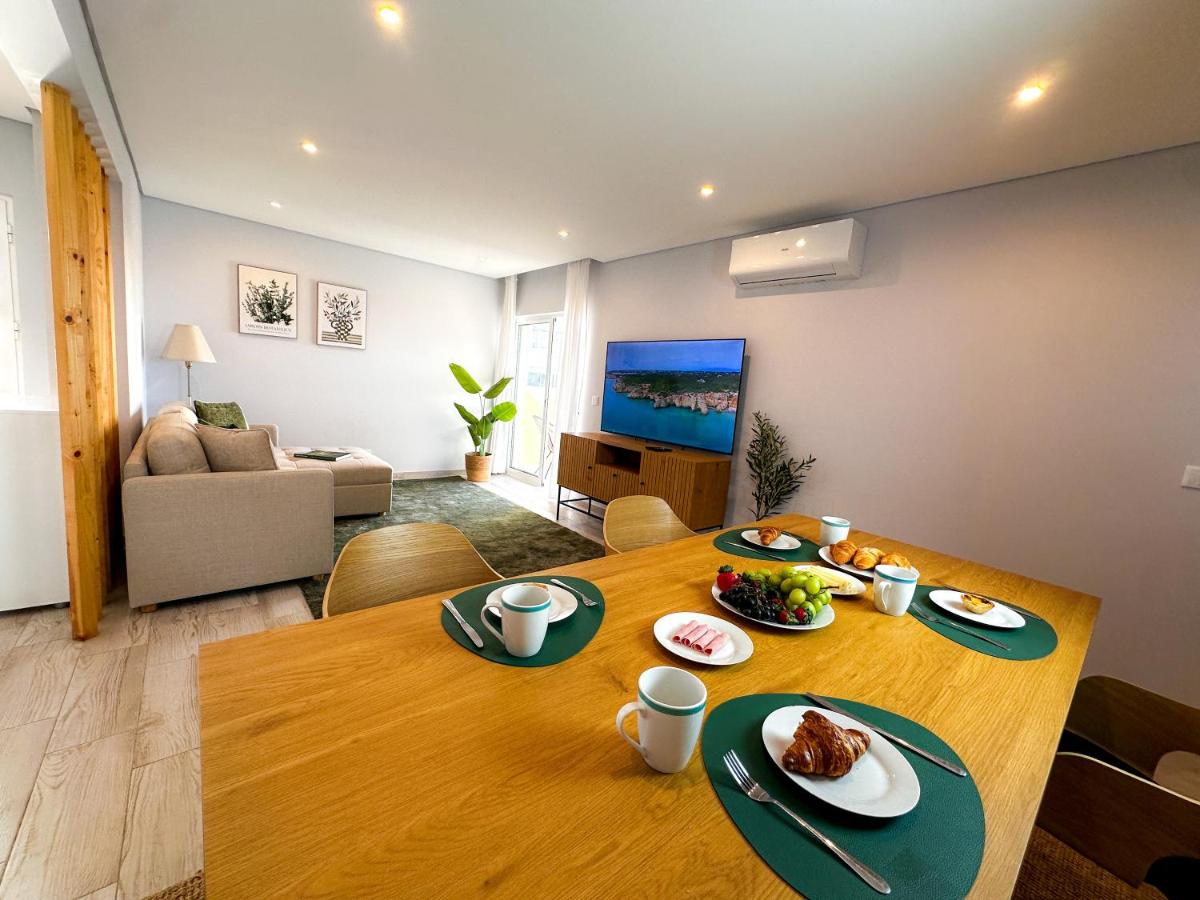 T2 Vista Mar - AC WIFI com 2 Casas de Banho - 3