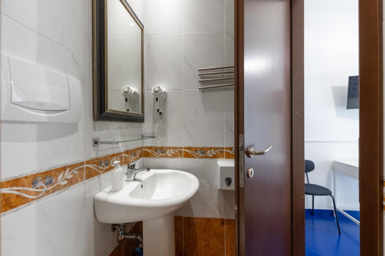 Hotel Maison Bleau - 3