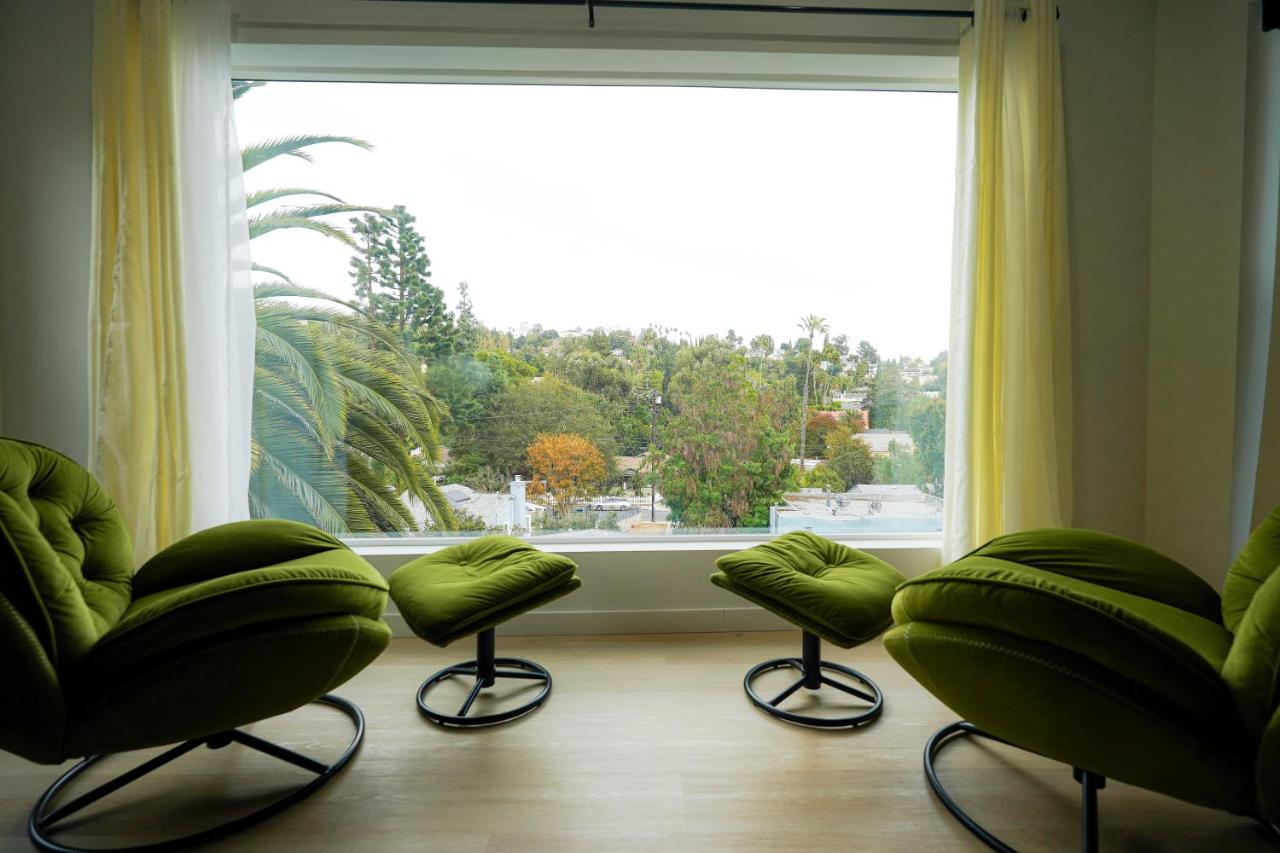 Amazing Apartment with Hollywood Hills view