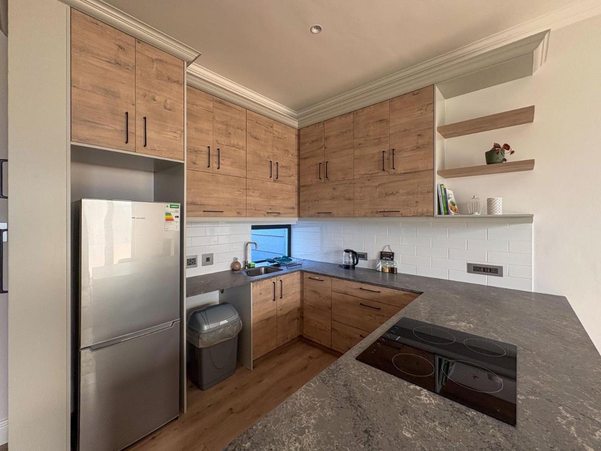 Century Breeze Guesthouse - 2