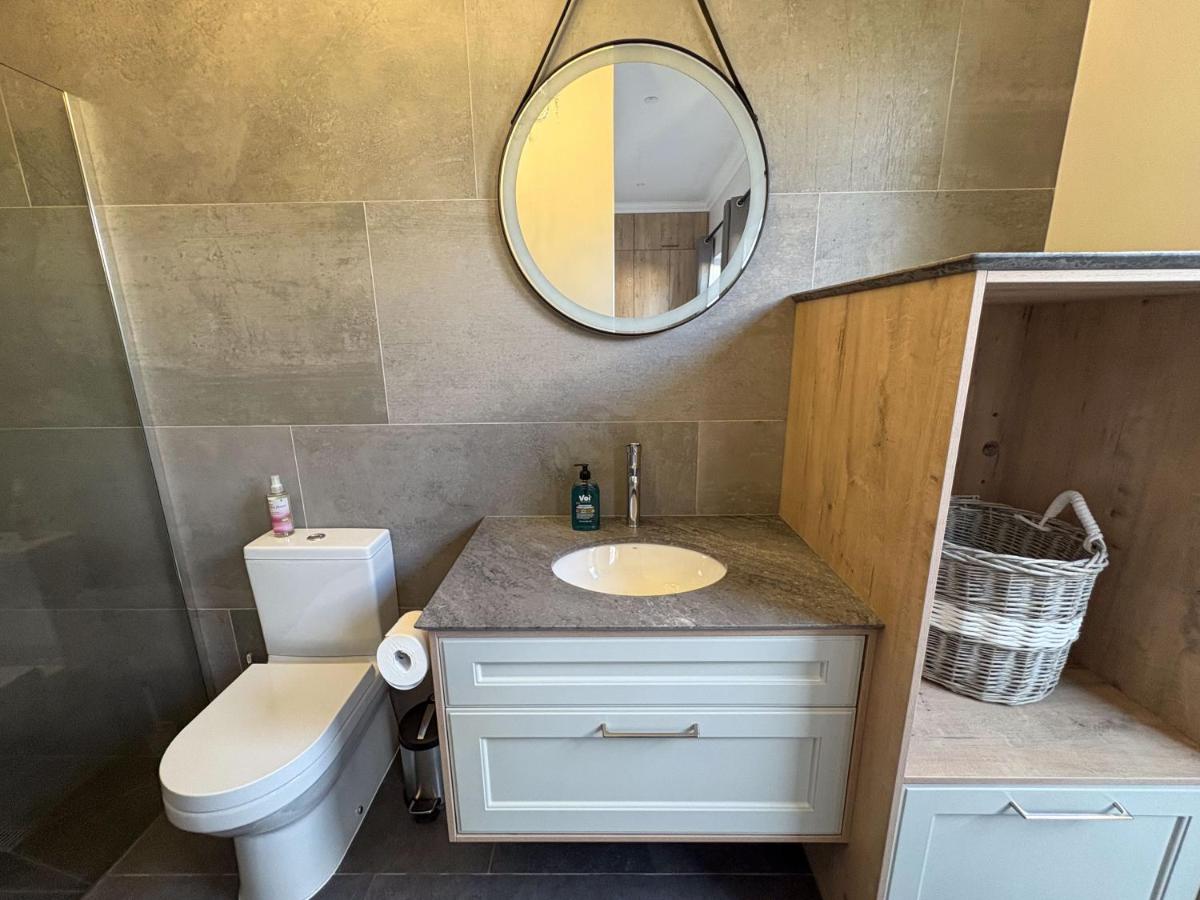 Century Breeze Guesthouse - 5