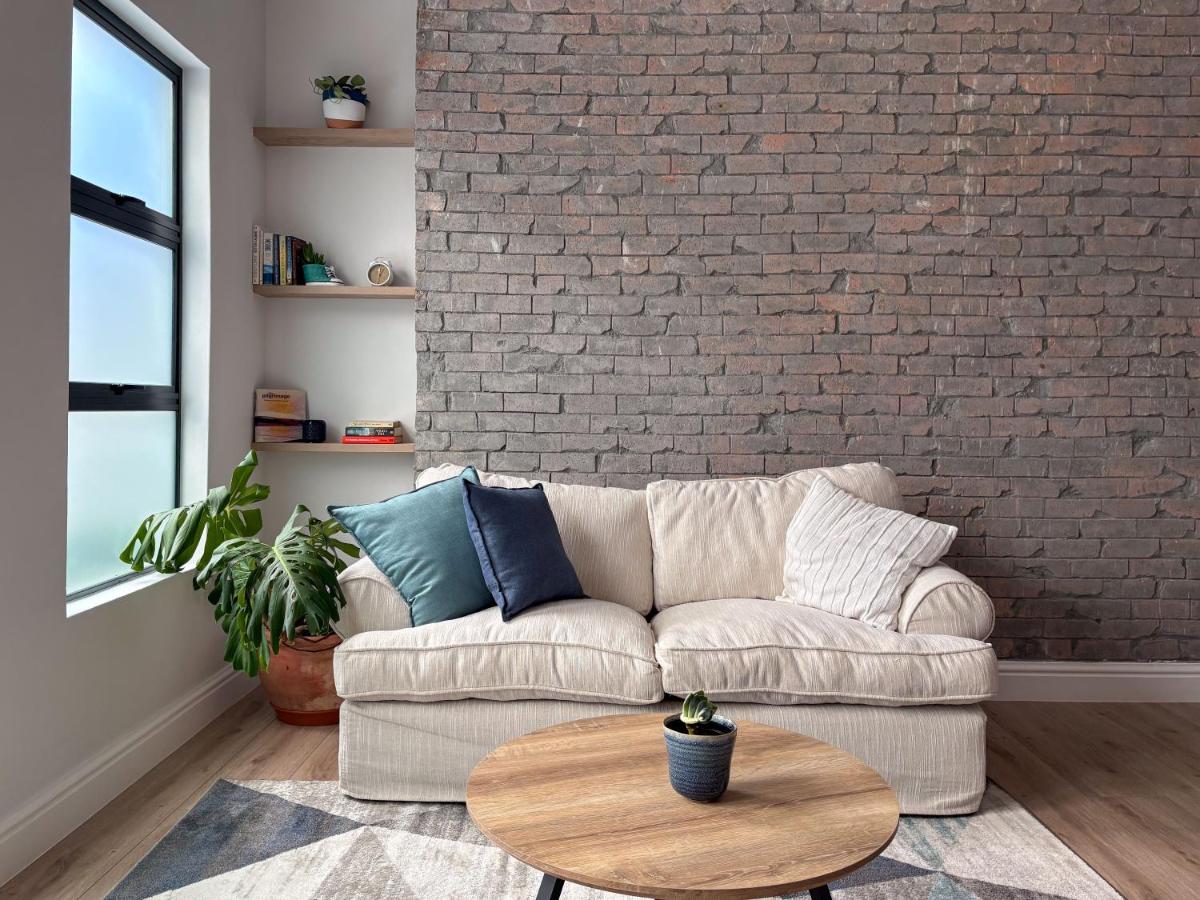 Century Breeze Guesthouse