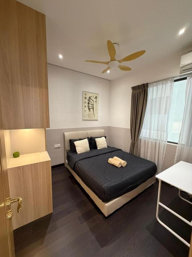 R&F Phase 2 3Bed 1Bath by Kinetic Retreats