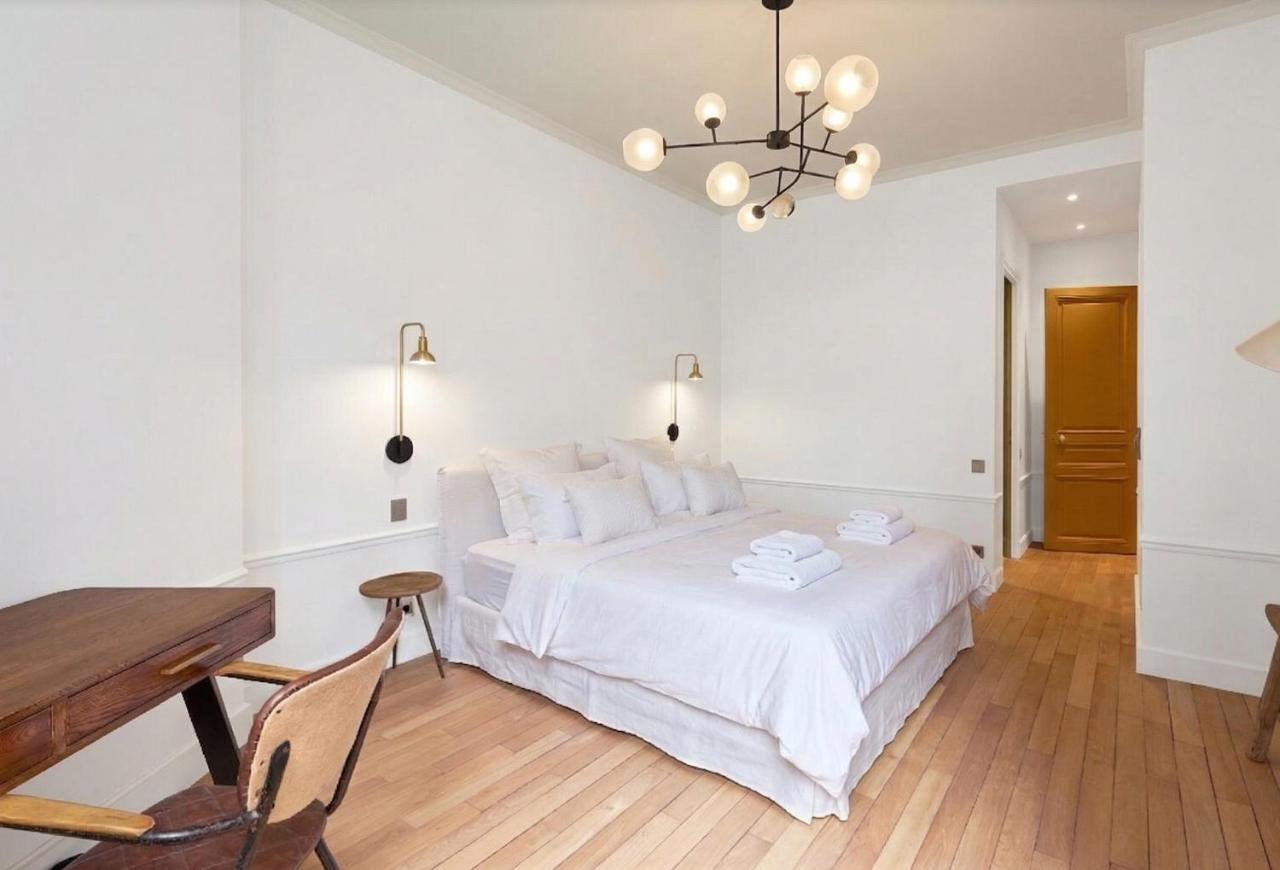 2BR Vandome Rue de la Paix - 2