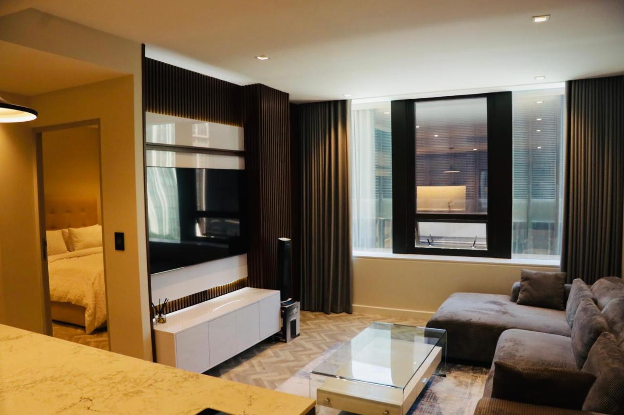 Cape Suite 910 CBD - 2