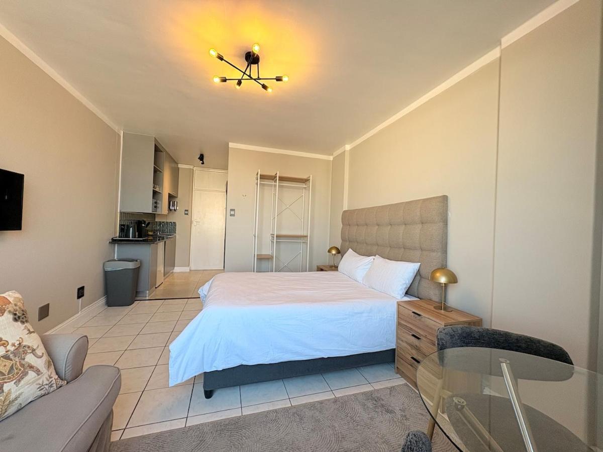 Cosy Kloof Street Studio - 2