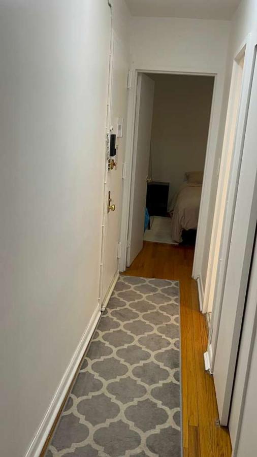 Midtown Manhattan Gem NYC - 4