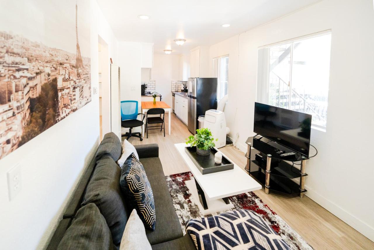 Cozy 2-Bedroom In Hollywood Close to Downtown LA - 5