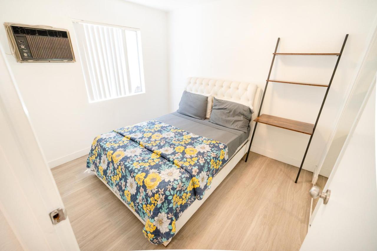 Cozy 2-Bedroom In Hollywood Close to Downtown LA - 2