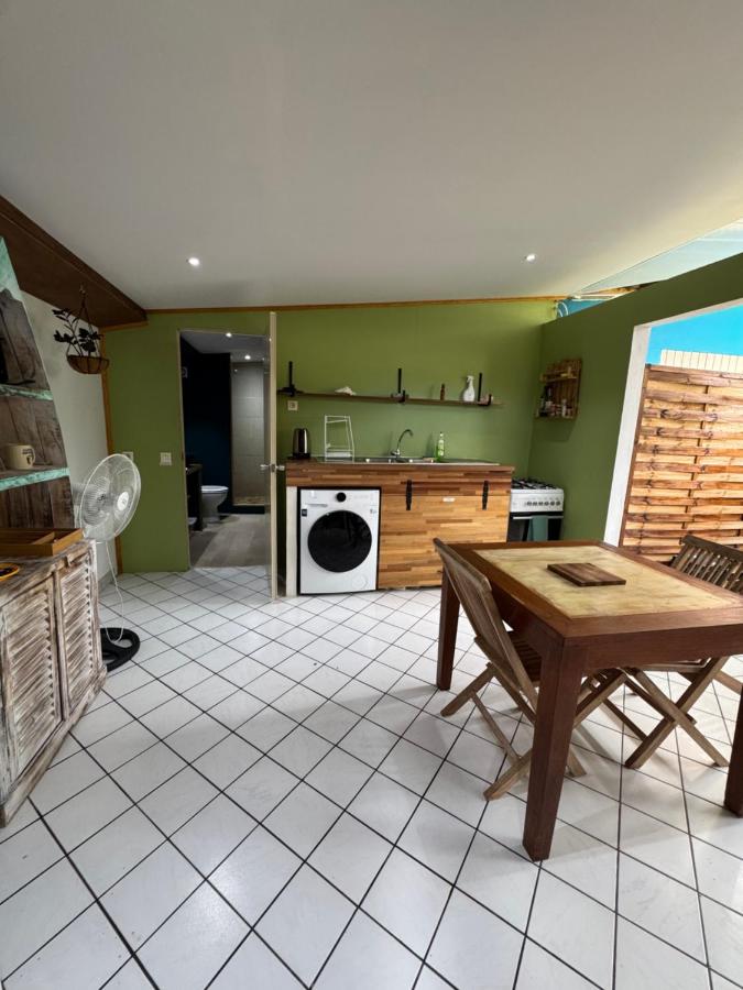 Bungalow cosy -2 min walk to beach -calme & confort - 4
