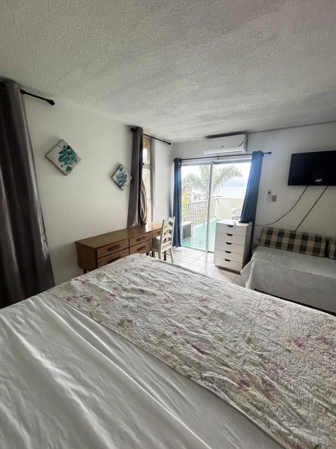 Hidden Retreat Studio at Montego Bay Club - 4