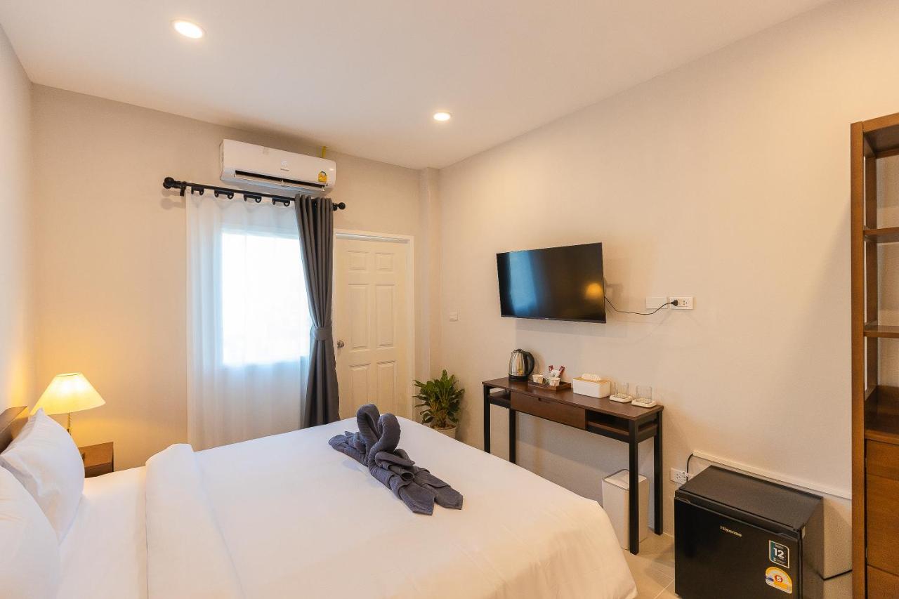 Tiny Dreams Room Rentals - 5