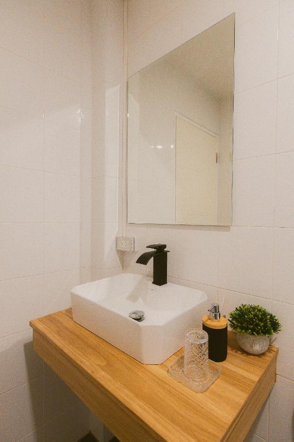 Tiny Dreams Room Rentals - 2