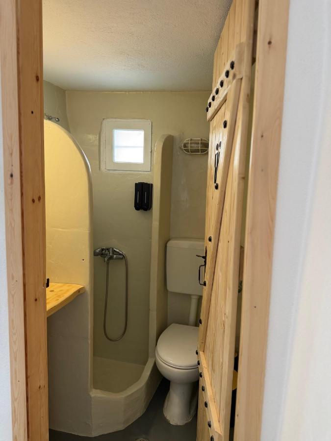 Loft Kaves Pool & Bar Suites - 5