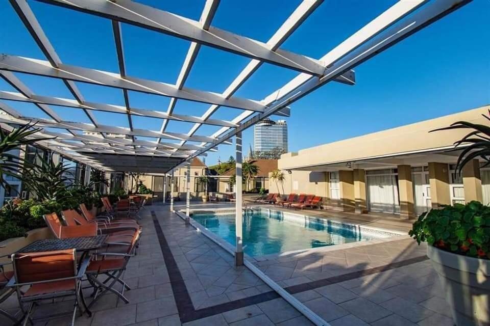 Lovely 1 bedroom in Seapoint - 3