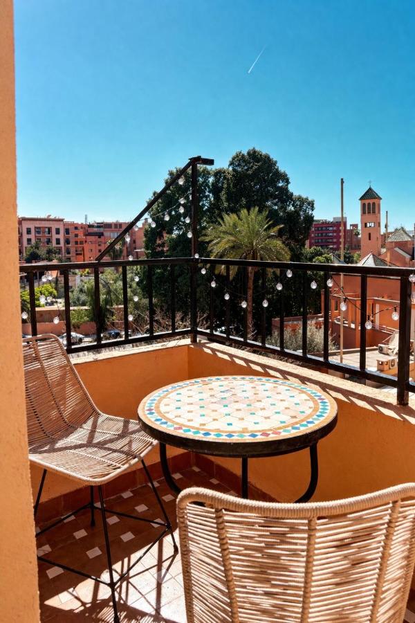 Rihla Hivernage- Spacious Two Bedroom Apartment with Balconies