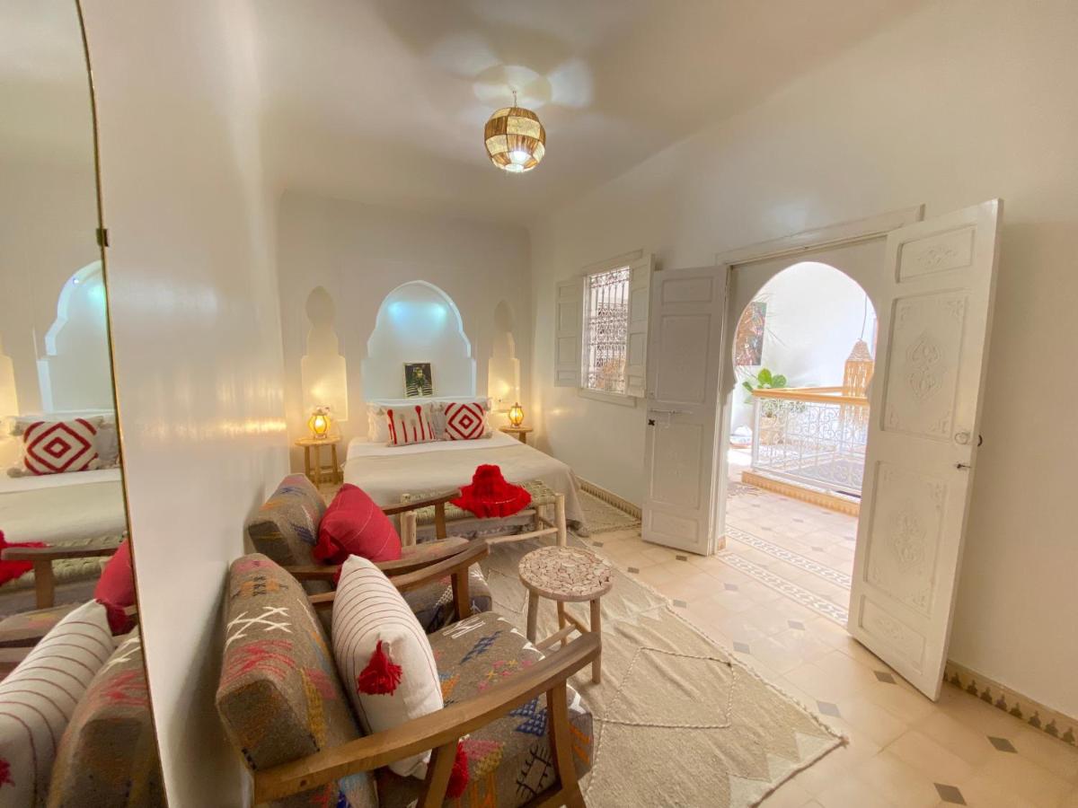 Riad Elaya-PRIVATE with 3 bedrooms for 6 People