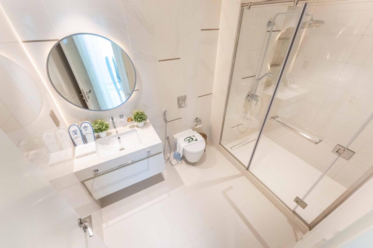 1 bed Beach Vista Emaar beachfront by P K Holidays - 3