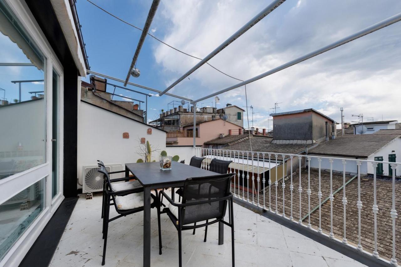 Chiavari Elegante