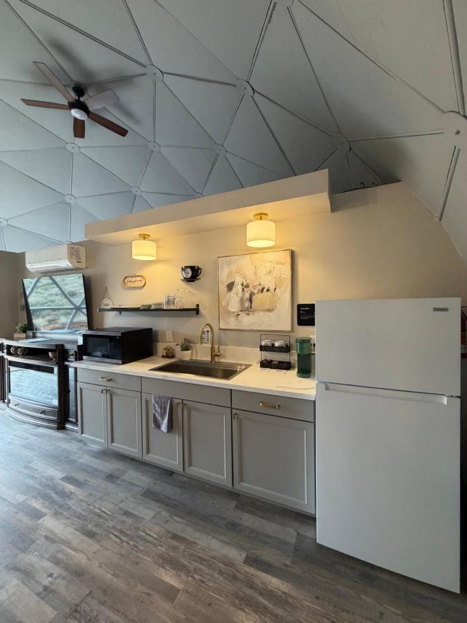 Bryce Glamp And Camp — photo 11