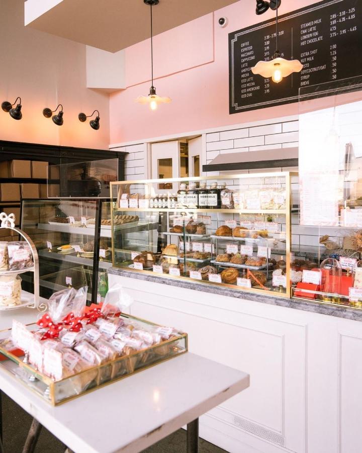 Chic 2BR Herne Hill Flat - 10 Mins on Train to Central London! - 5