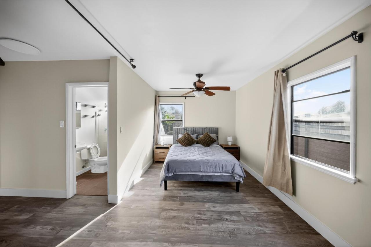 Stylish Suites 10 min to UCLA & Santa Monica - 2