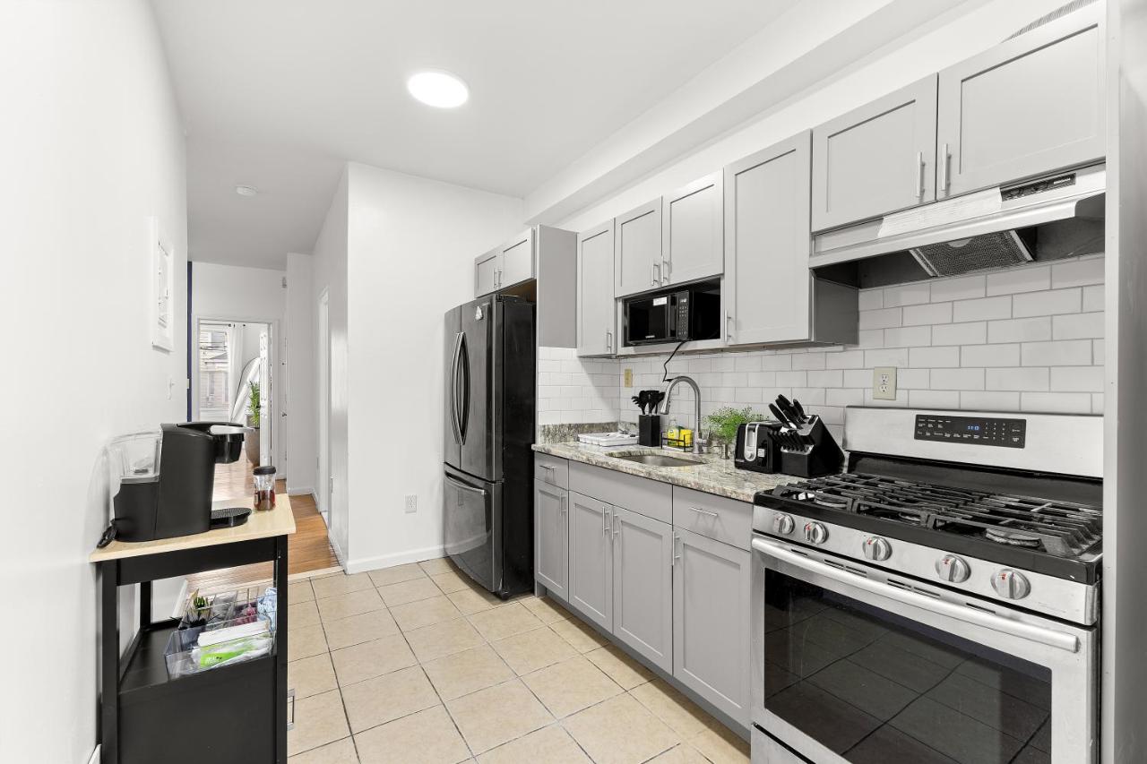 Entire Dream Home near NYC-FREE Parking & backyard! - 4