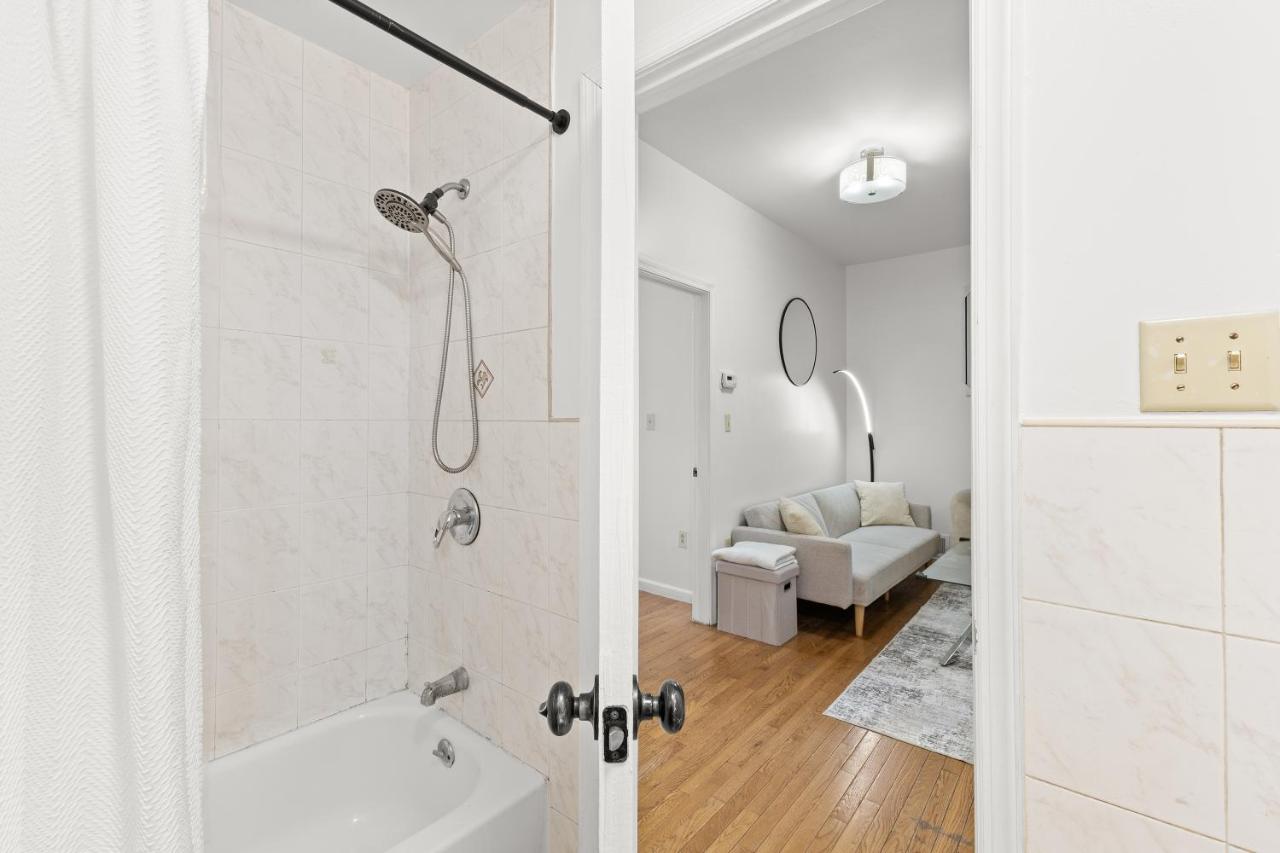 Entire Dream Home near NYC-FREE Parking & backyard! - 3