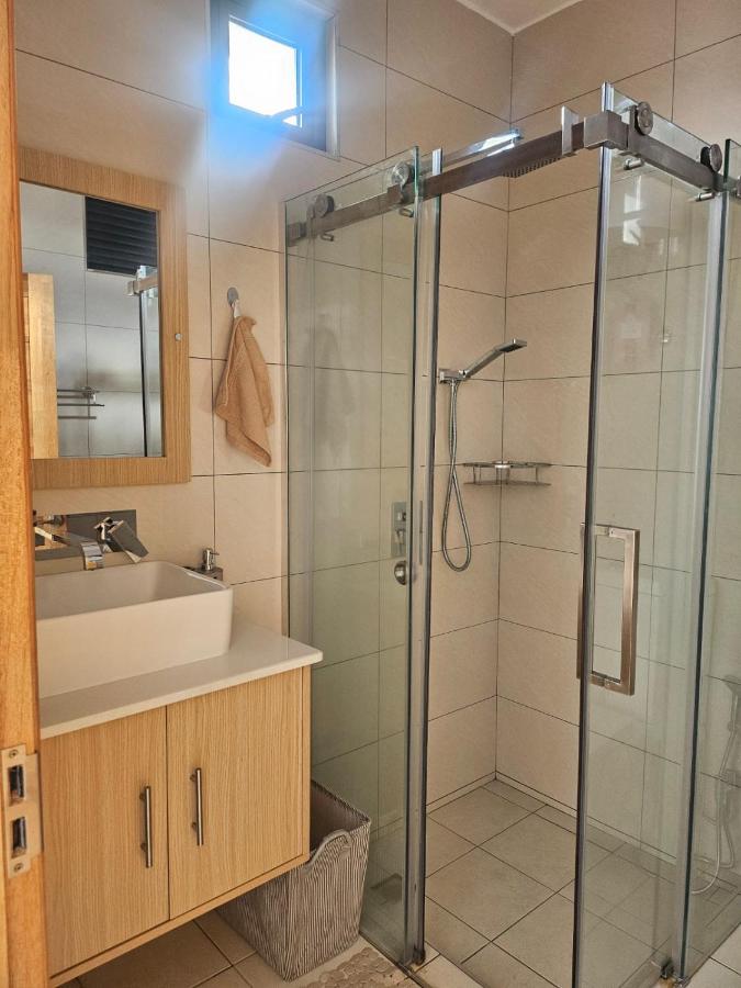 Penthouse paradise getaway 300m to the beach - 3