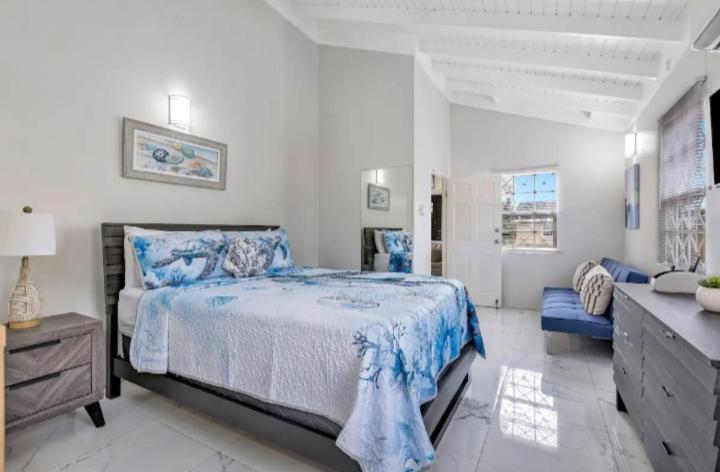 Tranquility Resort Villa - 2