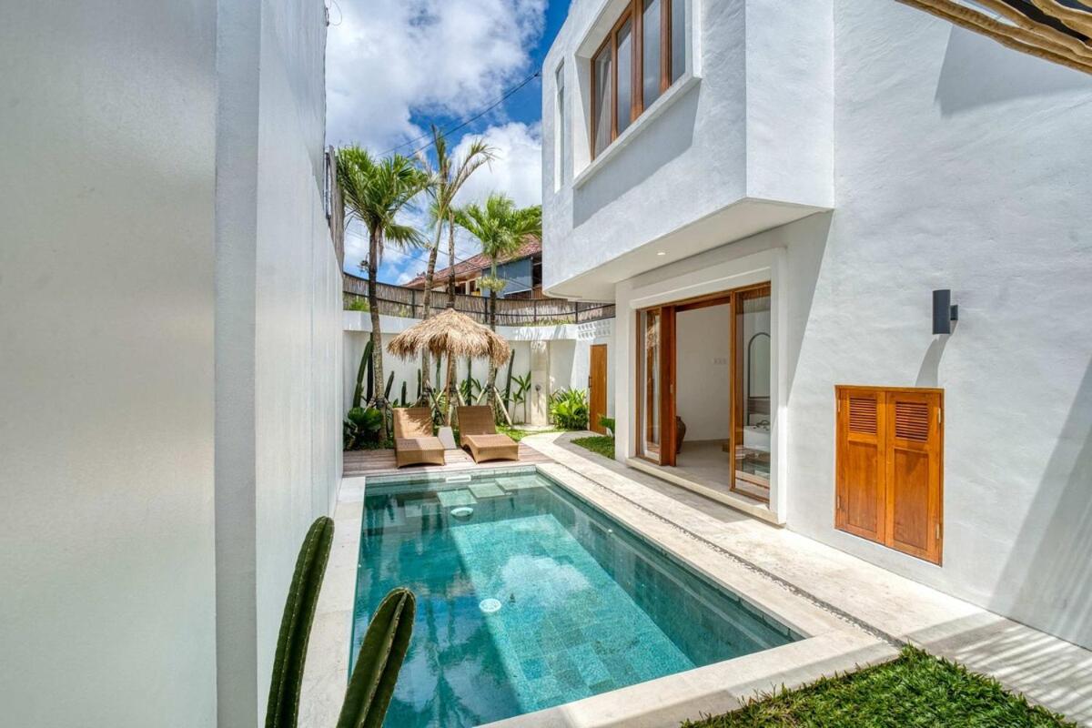 Sunset Serenity 2BR Villa Private Pool Near GWK - 4